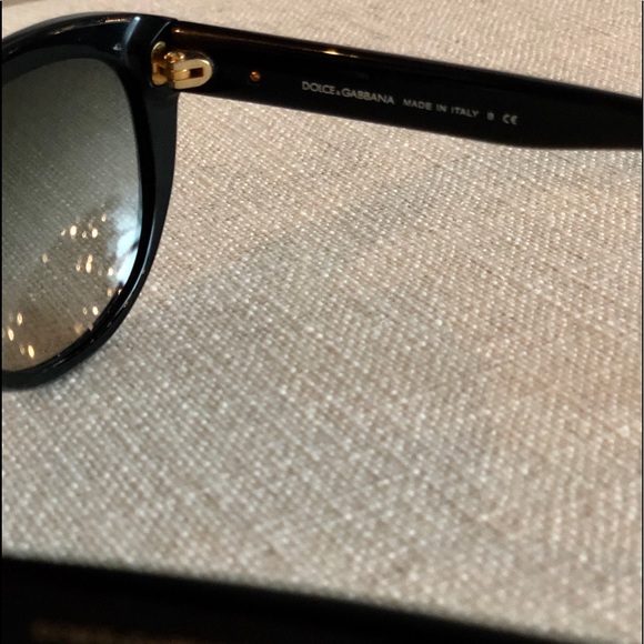 COPY - Dolce & Gabbana rose cat eye sunglasses - Picture 7 of 8